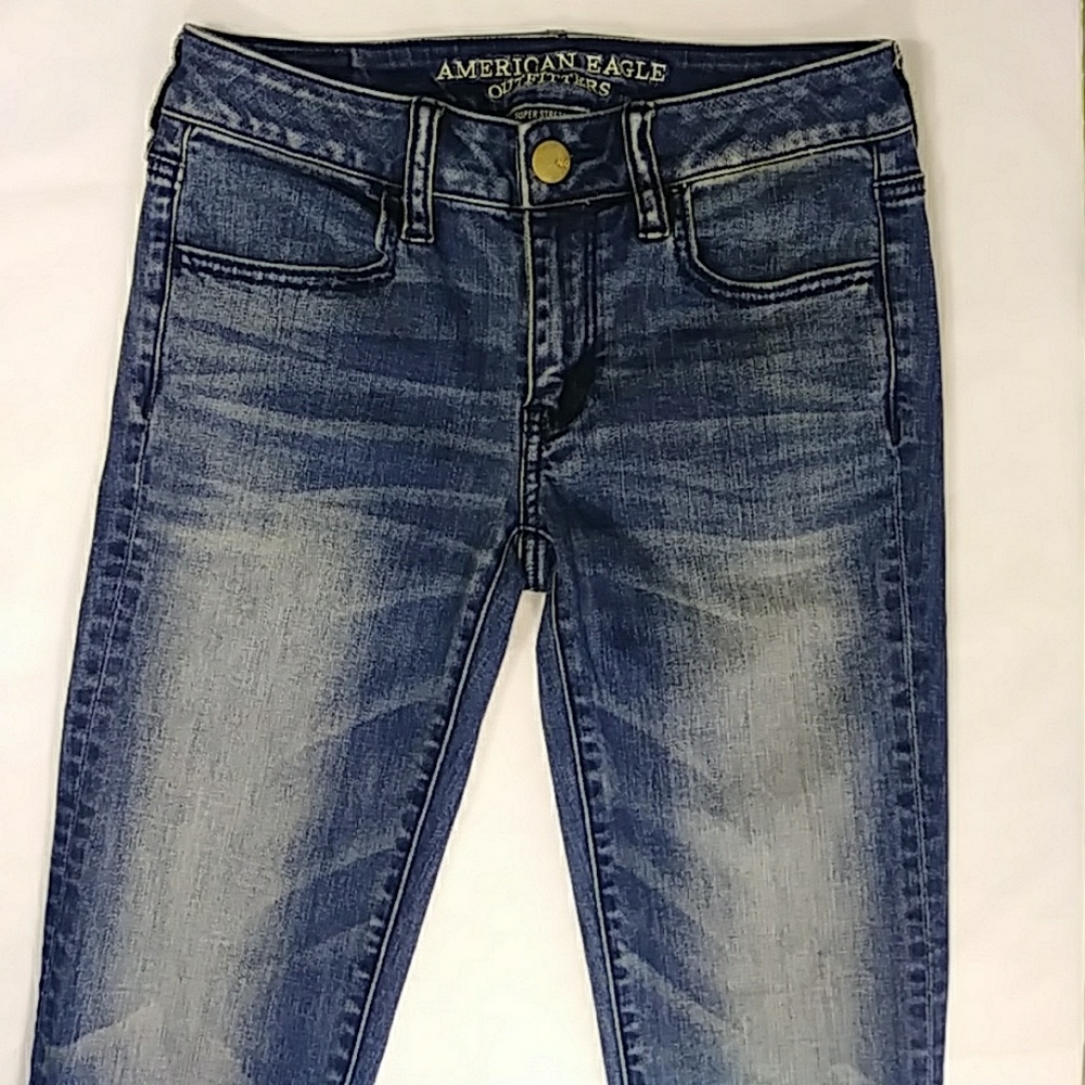 AEO American Eagle cropped Jegging Size 4